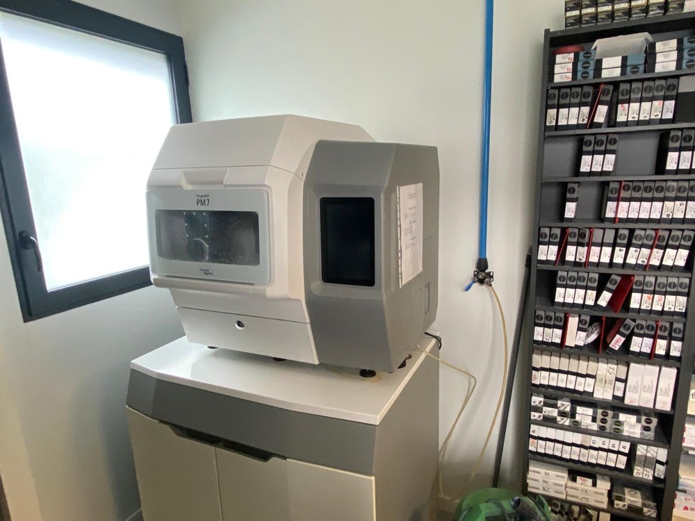 Usineuse 5 axes Ivoclar PrograMill PM7